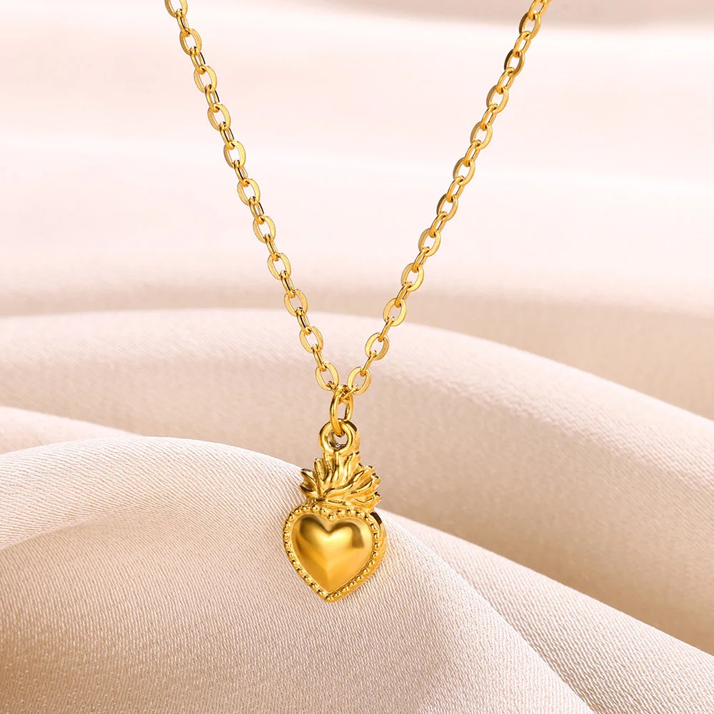 Gold Small Heart Necklace